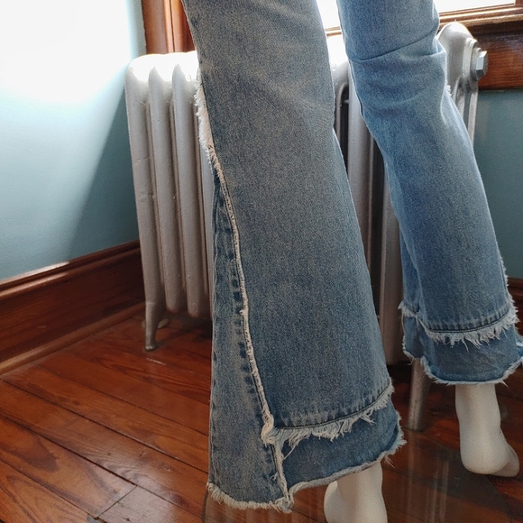 Victoria Secret London Mid-Rise distressed Flare Jeans Sz. 0 RARE - Picture 9 of 14